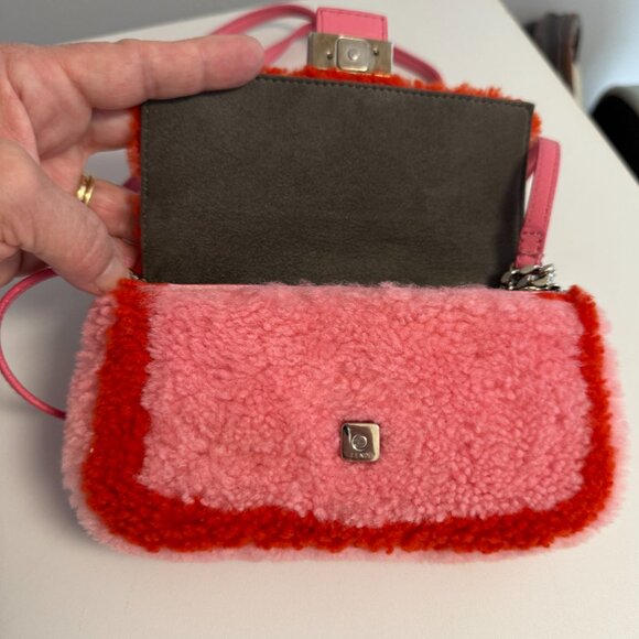 FENDI Baguette NM Bag Zucca Shearling Mini Purse Bubblegum Rosso - Picture 13 of 13